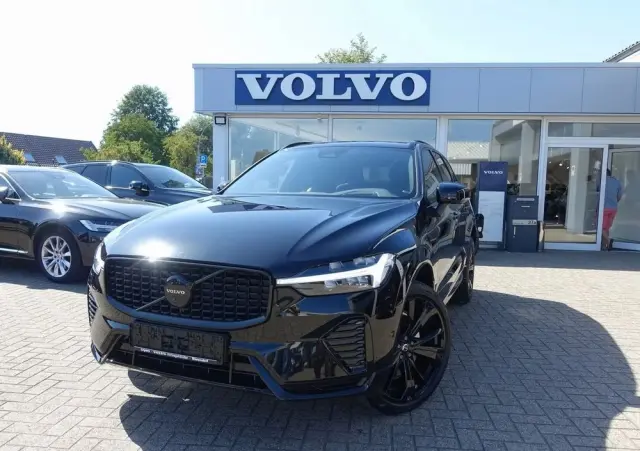 VOLVO XC 60 T8 AWD Ultra Black Edition