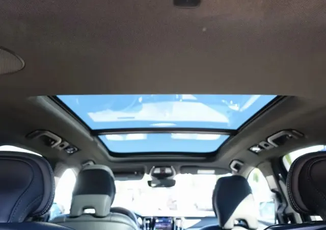 VOLVO XC 60 T8 AWD Ultra Black Edition