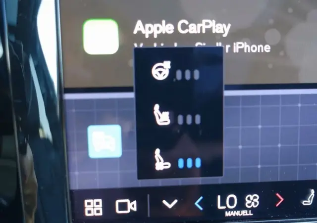 VOLVO XC 60 T8 AWD Ultra Black Edition