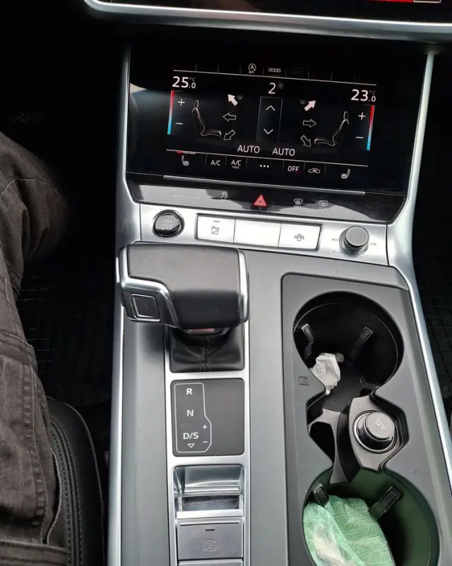 AUDI A6 Avant 40 TDI mHEV Quattro S tronic