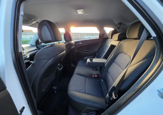 HYUNDAI Tucson 