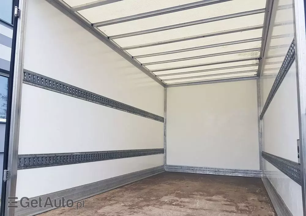 RENAULT MASTER KONTENER 8EP 4,21x2,23x2,22 KLIMA MANUAL KRAJOWY 6-BIEGÓW 