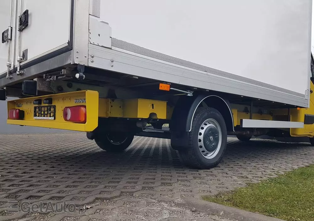 RENAULT MASTER KONTENER 8EP 4,21x2,23x2,22 KLIMA MANUAL KRAJOWY 6-BIEGÓW 