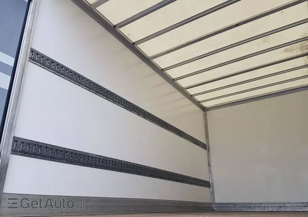 RENAULT MASTER KONTENER 8EP 4,21x2,23x2,22 KLIMA MANUAL KRAJOWY 6-BIEGÓW 