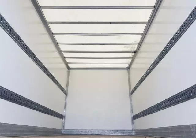 RENAULT MASTER KONTENER 8EP 4,21x2,23x2,22 KLIMA MANUAL KRAJOWY 6-BIEGÓW 