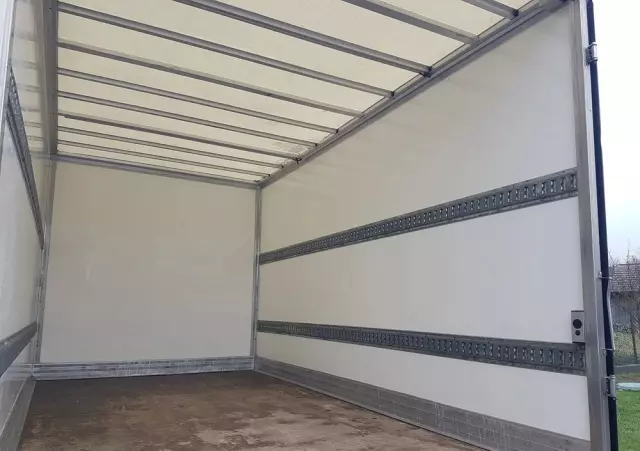 RENAULT MASTER KONTENER 8EP 4,21x2,23x2,22 KLIMA MANUAL KRAJOWY 6-BIEGÓW 