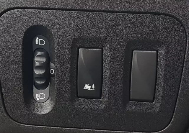 RENAULT MASTER KONTENER 8EP 4,21x2,23x2,22 KLIMA MANUAL KRAJOWY 6-BIEGÓW 