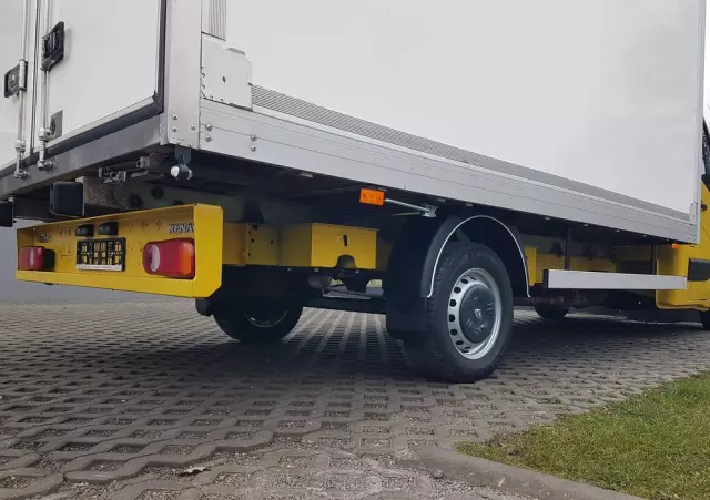 RENAULT MASTER KONTENER 8EP 4,21x2,23x2,22 KLIMA MANUAL KRAJOWY 6-BIEGÓW 