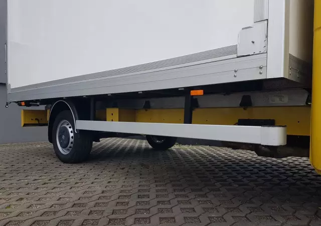 RENAULT MASTER KONTENER 8EP 4,21x2,23x2,22 KLIMA MANUAL KRAJOWY 6-BIEGÓW 