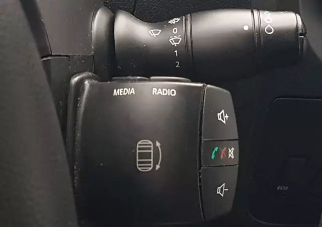 RENAULT MASTER KONTENER 8EP 4,21x2,23x2,22 KLIMA MANUAL KRAJOWY 6-BIEGÓW 