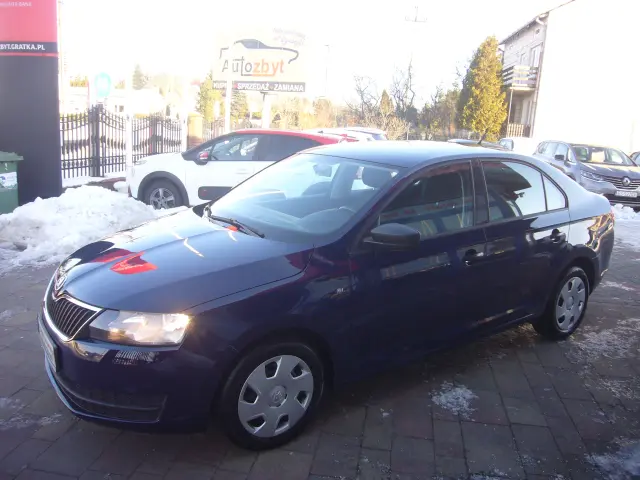 SKODA Rapid 