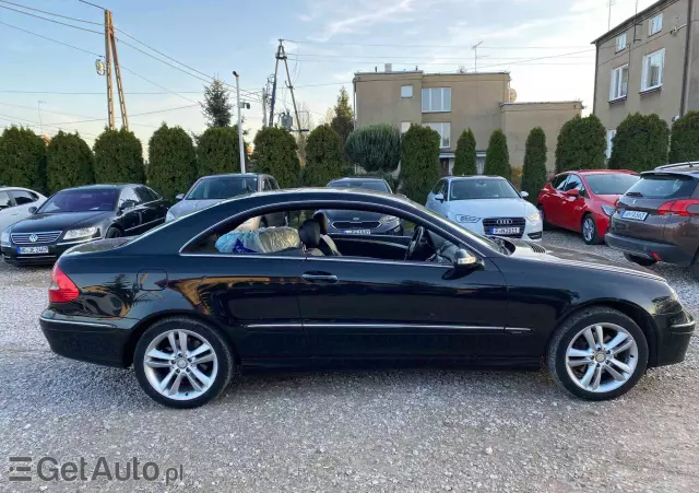 MERCEDES-BENZ CLK Coupe 200 Kompressor Avantgarde