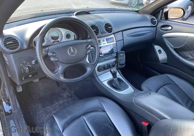 MERCEDES-BENZ CLK Coupe 200 Kompressor Avantgarde