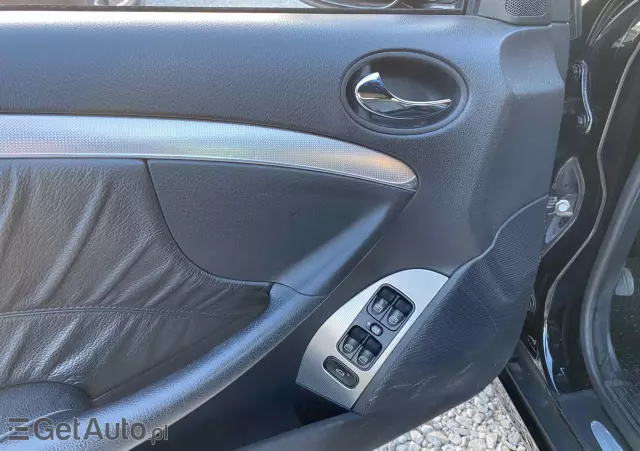 MERCEDES-BENZ CLK Coupe 200 Kompressor Avantgarde