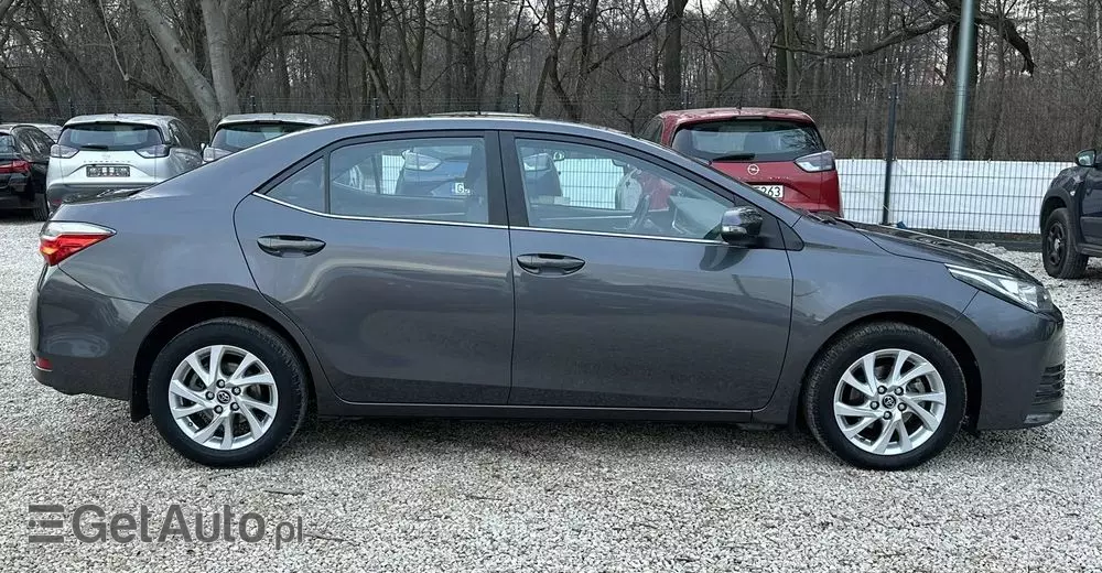 TOYOTA Corolla 1.6 Comfort