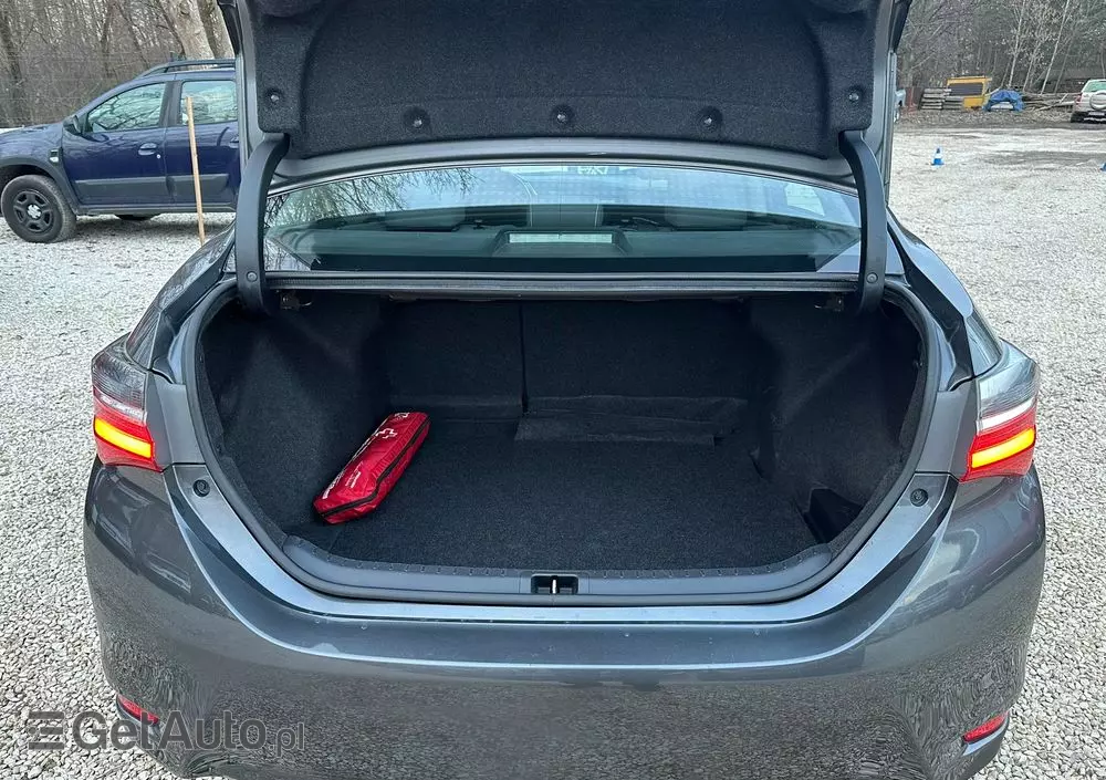 TOYOTA Corolla 1.6 Comfort