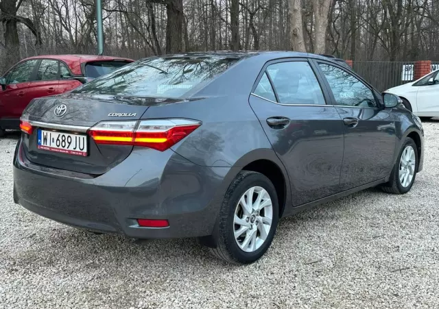 TOYOTA Corolla 1.6 Comfort