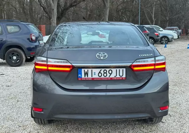 TOYOTA Corolla 1.6 Comfort