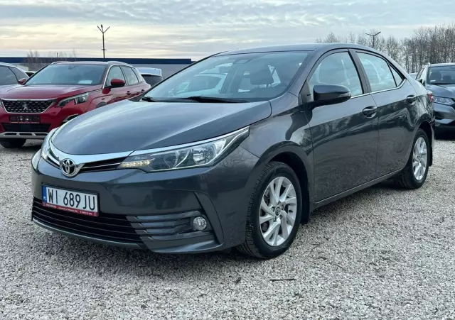 TOYOTA Corolla 1.6 Comfort