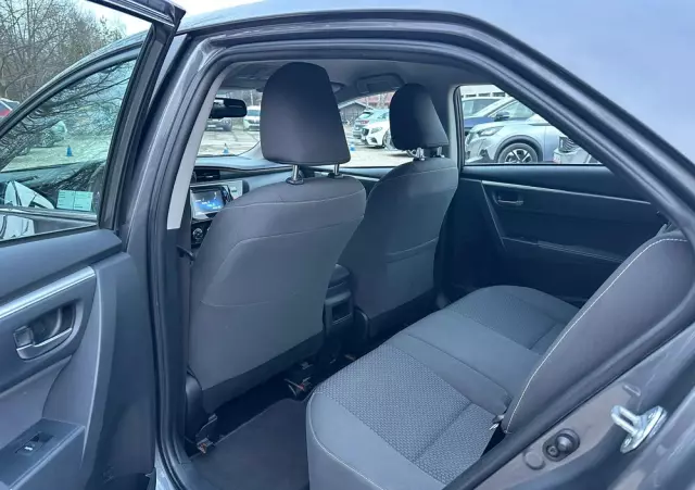 TOYOTA Corolla 1.6 Comfort