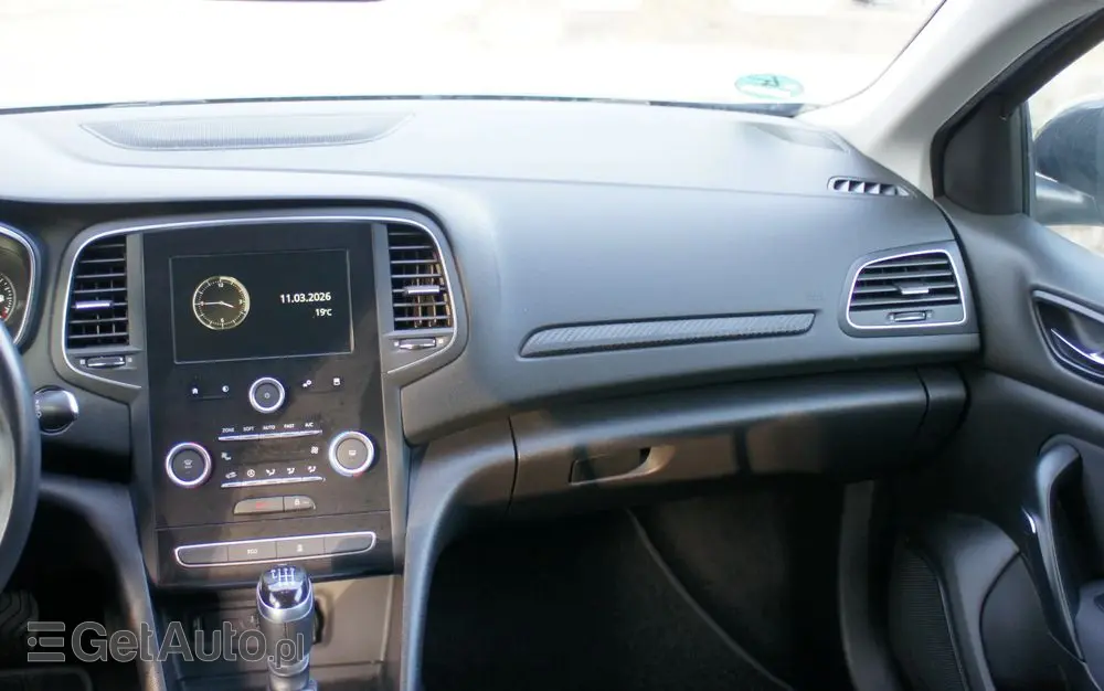 RENAULT Megane ENERGY TCe 130 Start & Stop LIMITED