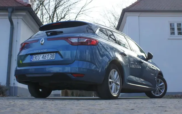 RENAULT Megane ENERGY TCe 130 Start & Stop LIMITED