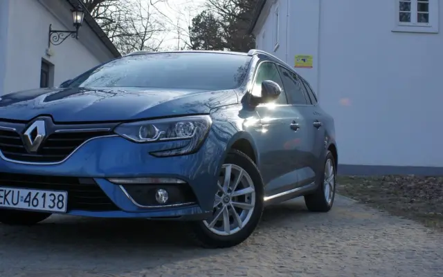 RENAULT Megane ENERGY TCe 130 Start & Stop LIMITED