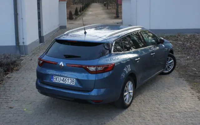 RENAULT Megane ENERGY TCe 130 Start & Stop LIMITED