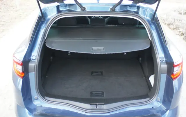 RENAULT Megane ENERGY TCe 130 Start & Stop LIMITED