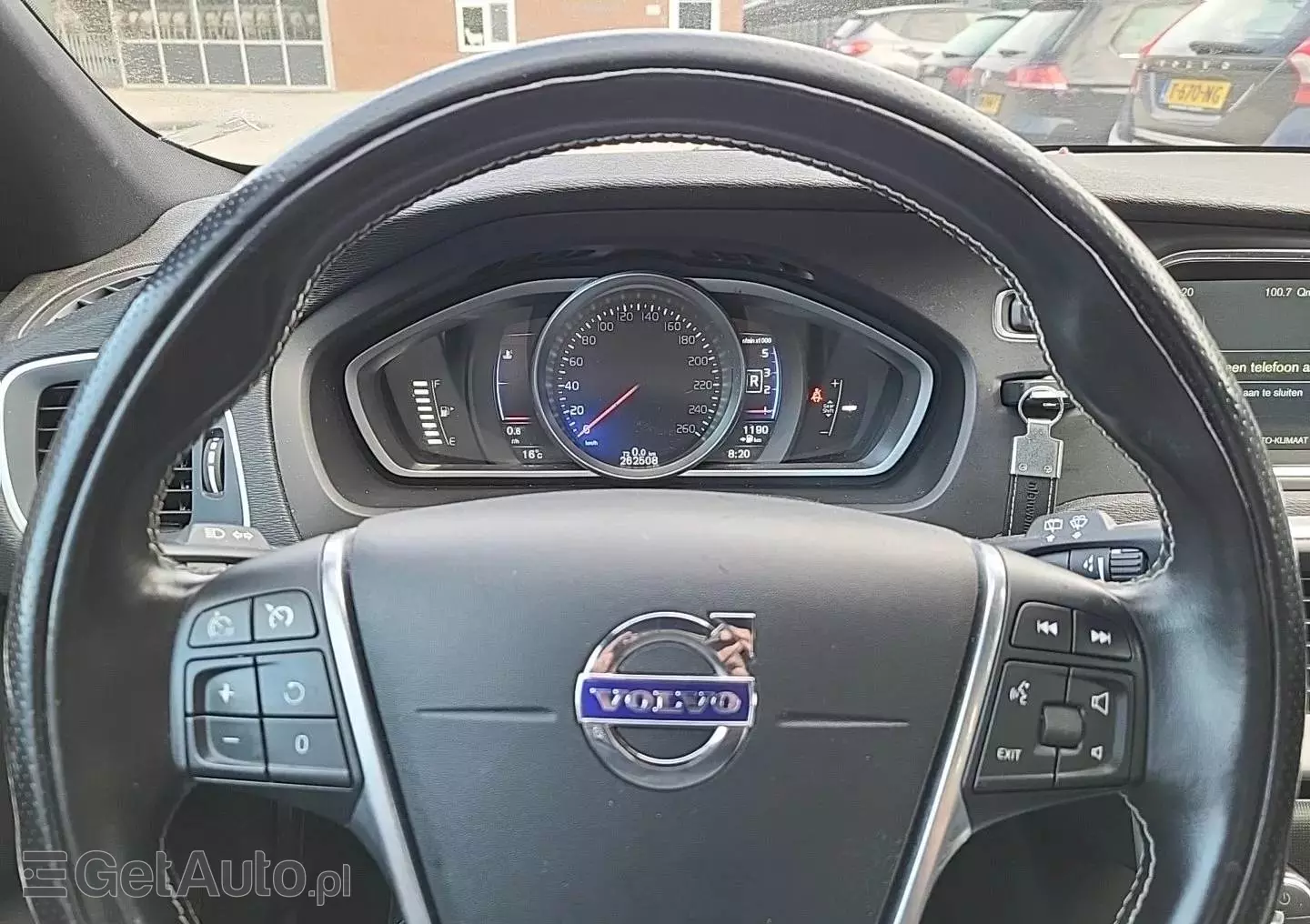 VOLVO V40 D2 Drive-E Momentum