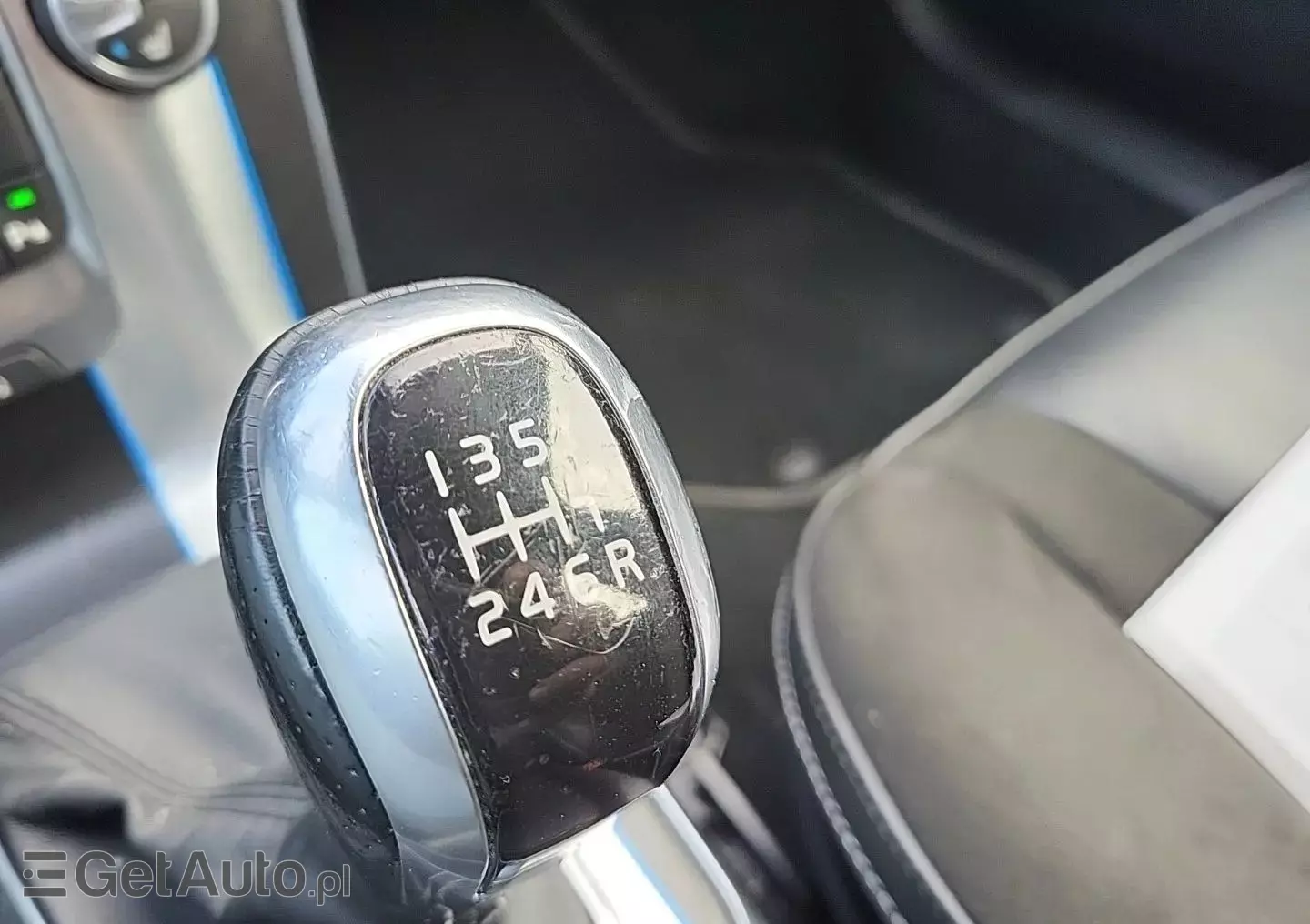 VOLVO V40 D2 Drive-E Momentum