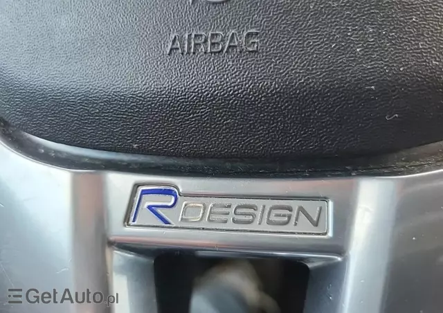 VOLVO V40 D2 Drive-E Momentum