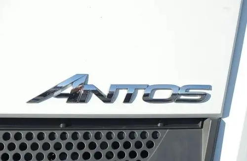 MERCEDES-BENZ Antos 