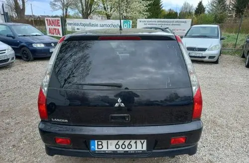 MITSUBISHI Lancer 