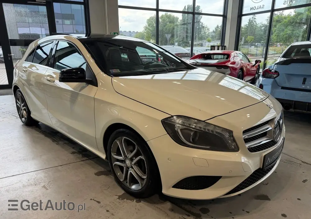 MERCEDES-BENZ Klasa A 180 CDI (BlueEFFICIENCY) 7G-DCT Urban