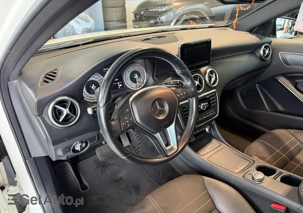 MERCEDES-BENZ Klasa A 180 CDI (BlueEFFICIENCY) 7G-DCT Urban