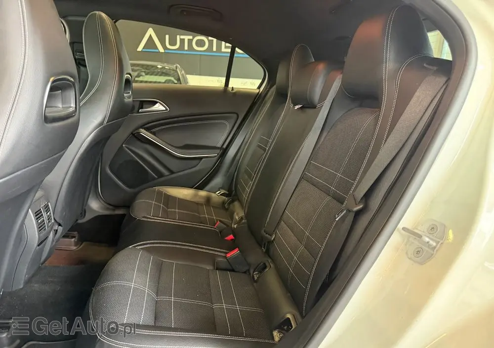 MERCEDES-BENZ Klasa A 180 CDI (BlueEFFICIENCY) 7G-DCT Urban