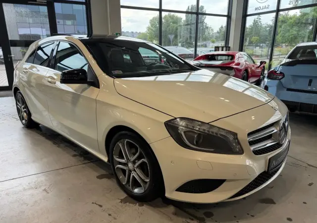 MERCEDES-BENZ Klasa A 180 CDI (BlueEFFICIENCY) 7G-DCT Urban