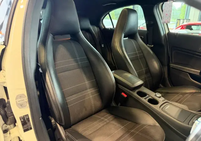 MERCEDES-BENZ Klasa A 180 CDI (BlueEFFICIENCY) 7G-DCT Urban