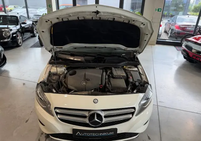 MERCEDES-BENZ Klasa A 180 CDI (BlueEFFICIENCY) 7G-DCT Urban