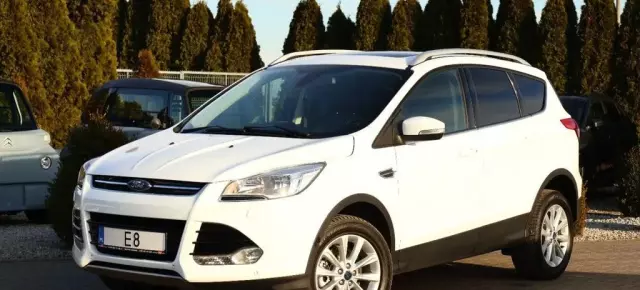 FORD Kuga 