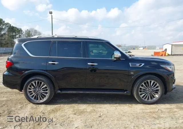 INFINITI QX80 