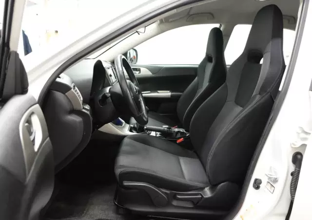 SUBARU Impreza 2.0R Sport