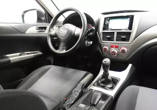 SUBARU Impreza 2.0R Sport