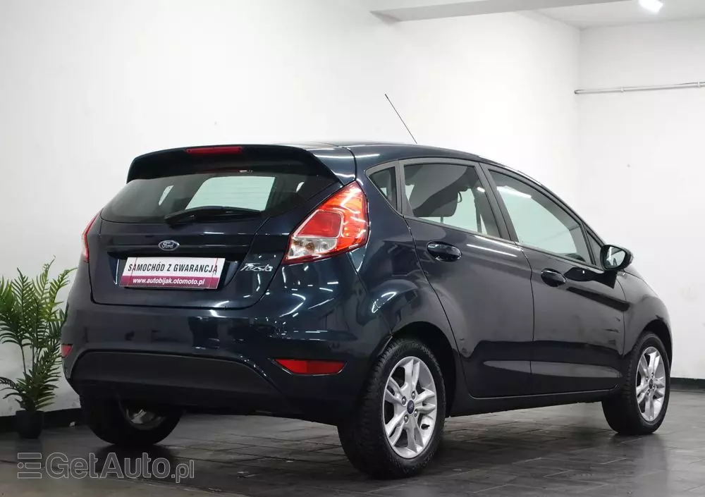 FORD Fiesta 1.0 Celebration