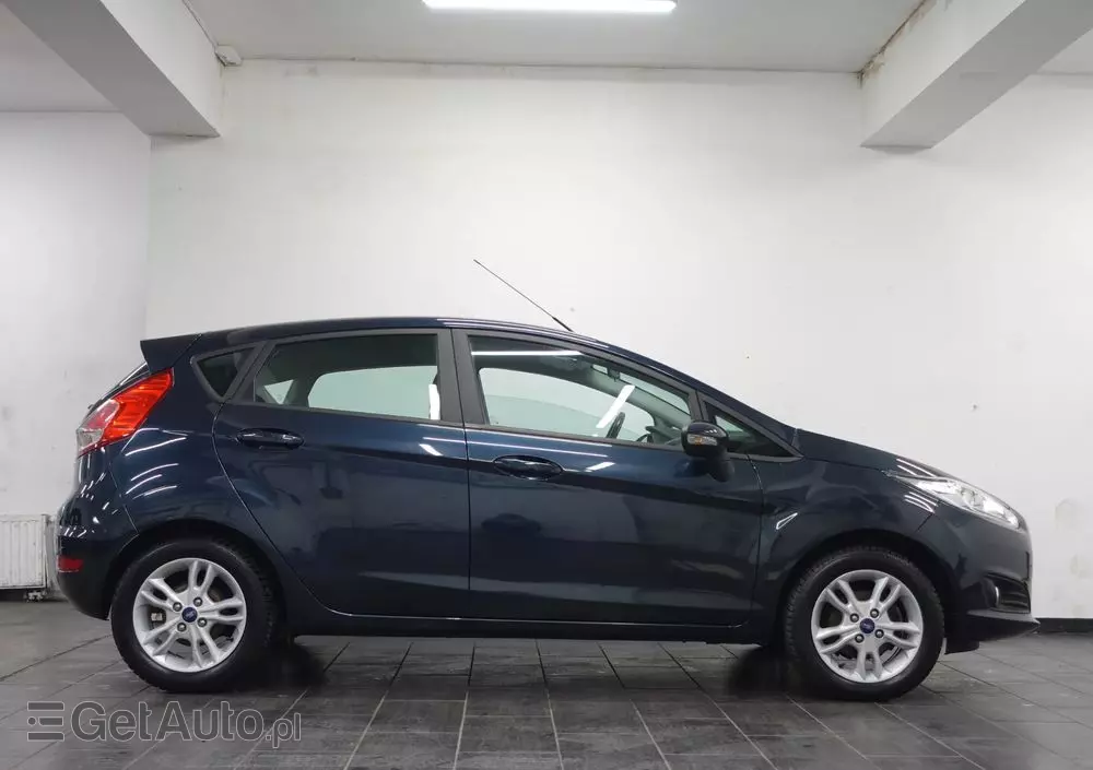 FORD Fiesta 1.0 Celebration