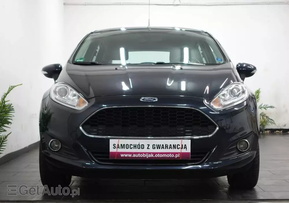 FORD Fiesta 1.0 Celebration