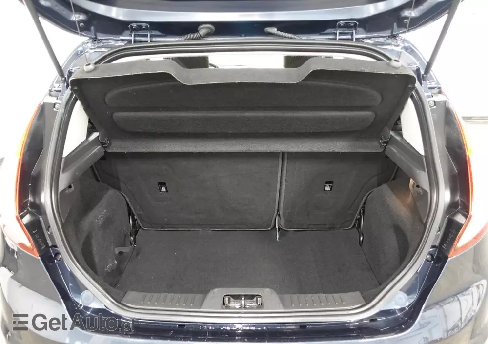 FORD Fiesta 1.0 Celebration