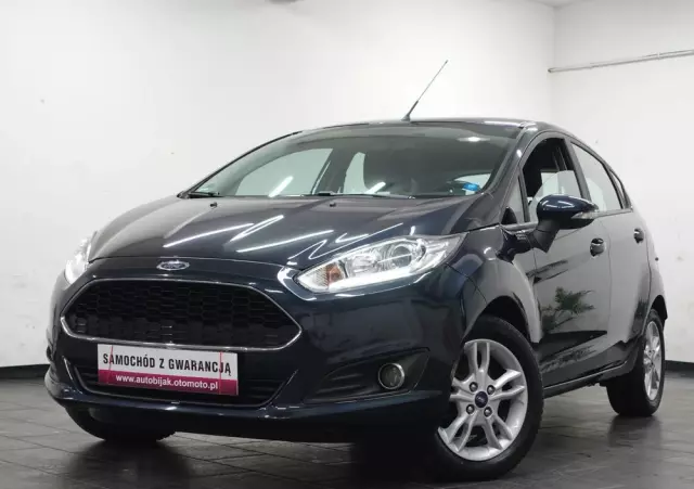 FORD Fiesta 1.0 Celebration