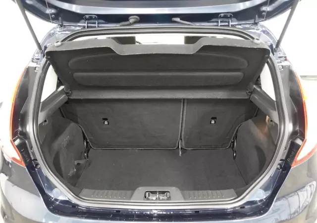 FORD Fiesta 1.0 Celebration